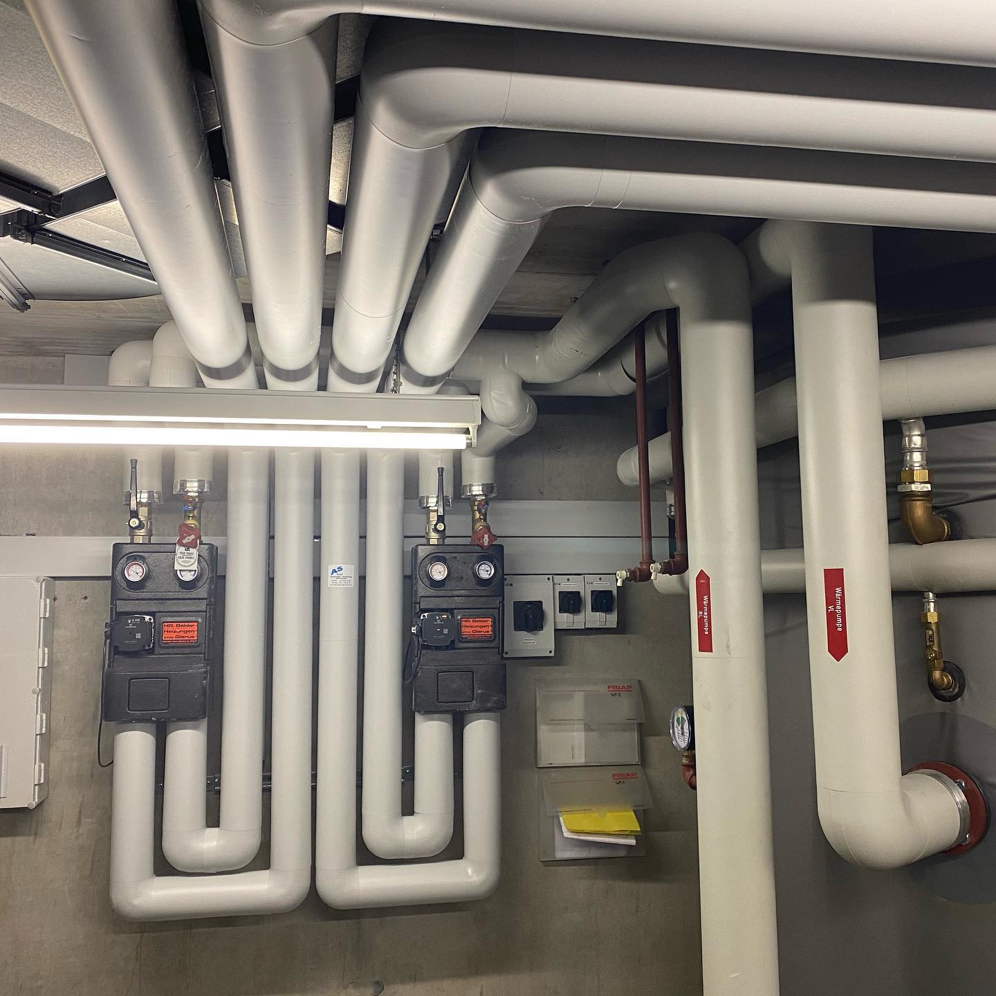 Luft-Wasser-Wärmepumpenheizung Aussenaufstellung